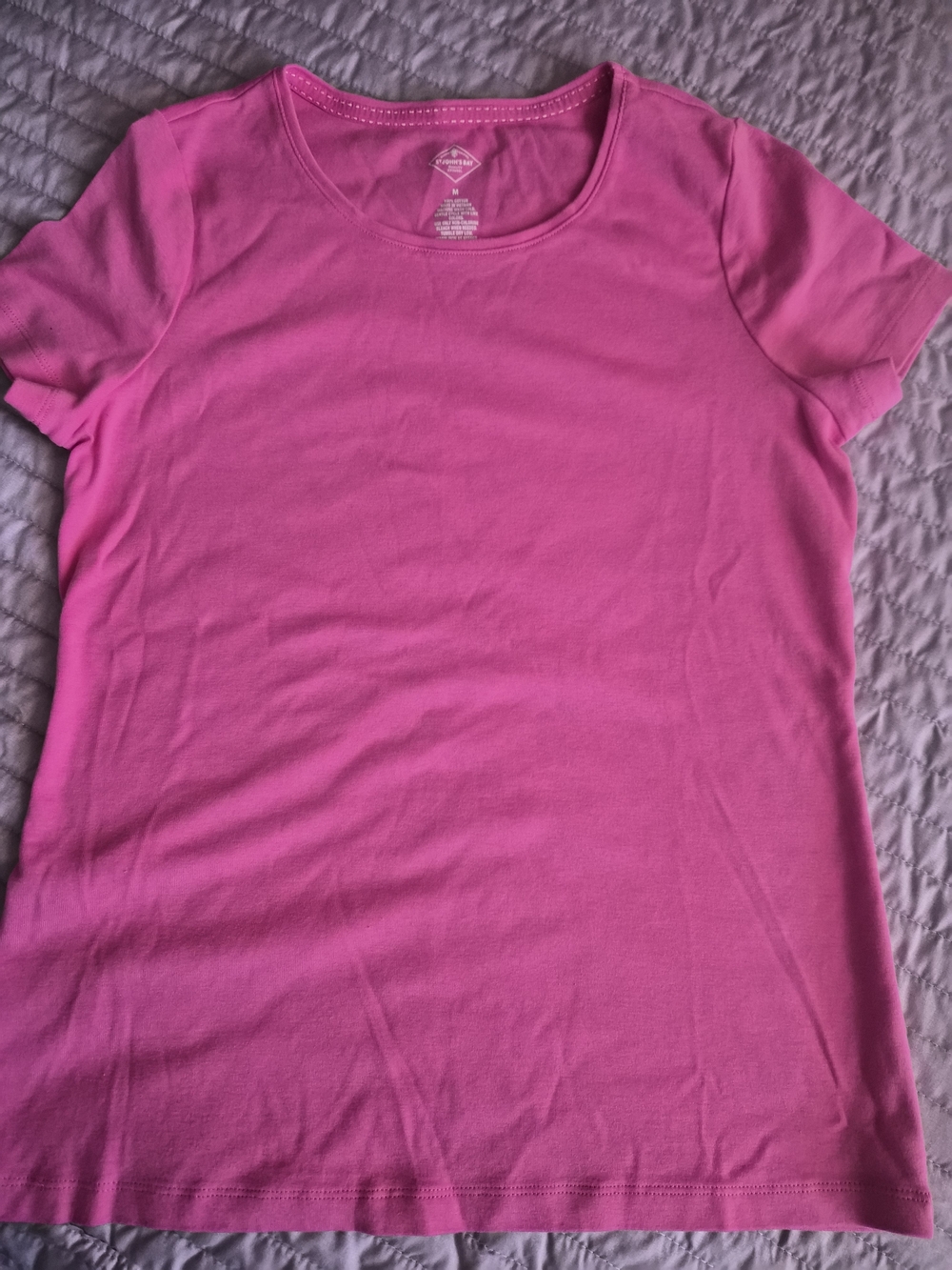 St. John's Bay Hot Pink Short Sleeve Crewneck Tee
